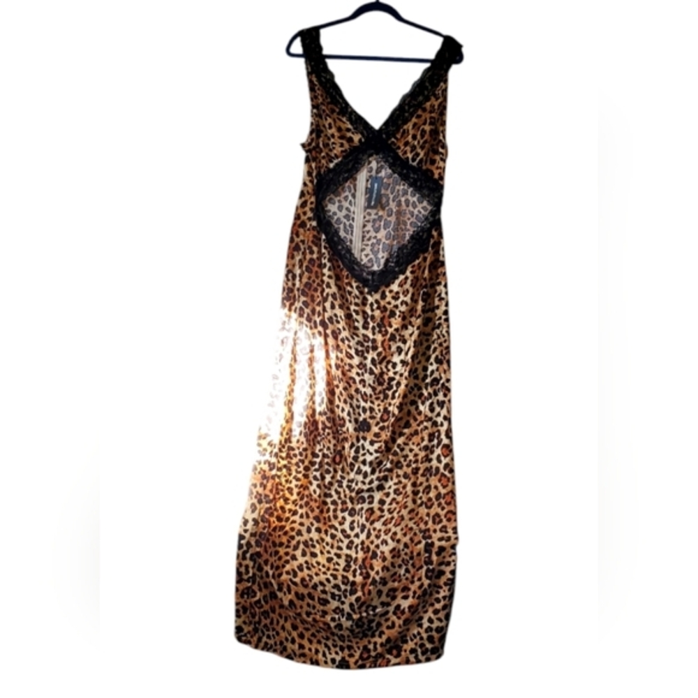 PrettyLittleThing Silky Lace Cutout Leopard Print Maxi Dress Size‎ 12 NWT